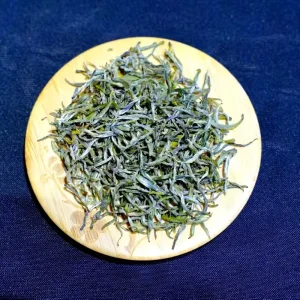 China 100% Organic Dragon Well Green Tea Maojian Green Tea