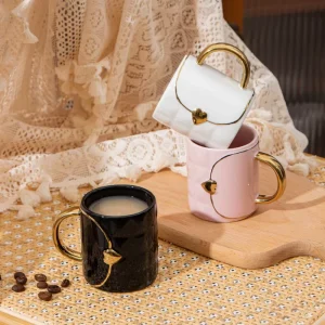 Custom Modern Luxury Thick Texture Porcelain Coffee Mug for Office Gift Gold plated Ceramic Round Handbag Mug