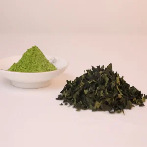 High Purity Rolling Tea Flakes Steamed Green Tea 35% Tea Polyphenols 20kg Vacuum Packaging for Premium Matcha