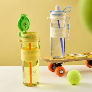 PC 900ml Reusable Water Bottle with Carry Handle and Straw for Children’s Travel School Outdoor Use Eco Friendly Food Safe