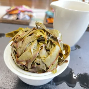 Premium Oolong Tea High Mountain Grown Loose Leaf Food Grade Bulk Supply for Tea Shops & Hotels