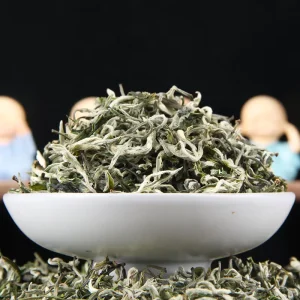 Spring Tea Early Spring Green Tea High grade Yunnan Green New Tea Tea Premium Green Tea Baked Green Green Tea