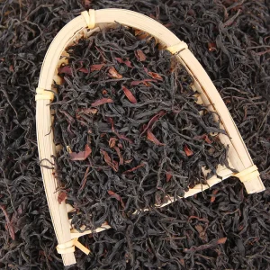 spring tea wild black tea Yunnan black tea honey fragrance Yunnan Fengqing Luzhou flavor ancient tree black tea bulk